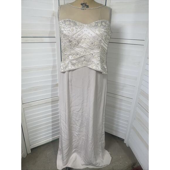 Cameron Blake by Mon Cheri Mother Of The Bride Dress Gown Beige Off White Sz 14 - Picture 1 of 13